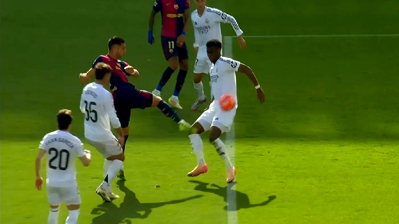 NG体育-包含赛地聚焦——西甲赛前热度飙升；印第安纳步行者调整名单；球迷炸锅；团队化学反应显著的词条