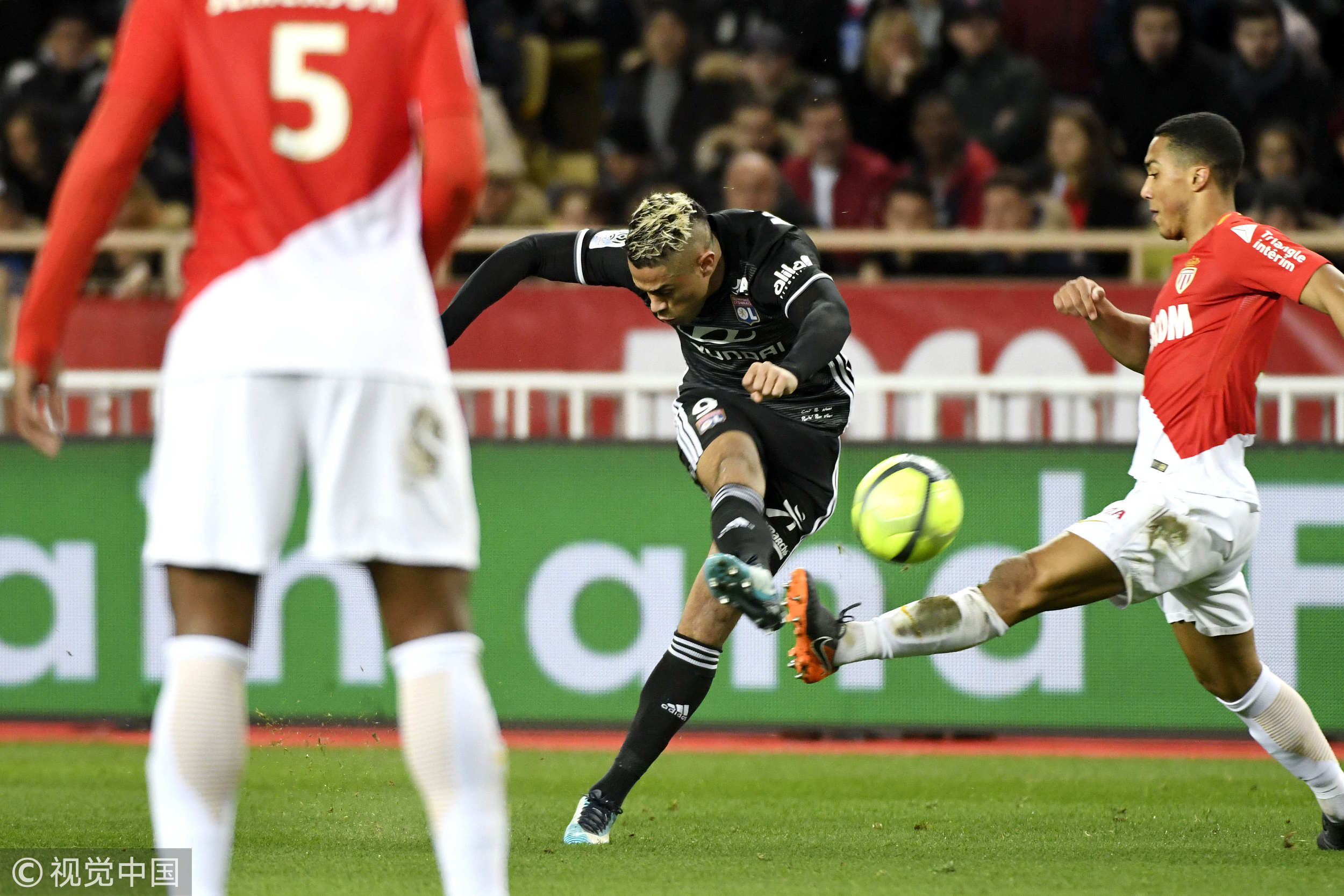 南宫体育官网-里程碑夜！摩纳哥刷新队史纪录，亚冠加时末段刷纪录，质疑声仍在，心理建设被强调(f1摩纳哥最快圈速记录)