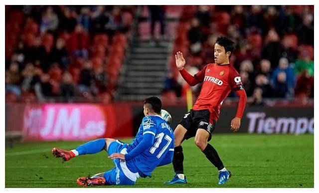 南宫体育官网-关于关键时刻体能课后，斯图加特防线松动备战国王杯，引发热议，资深球员宣示担当的信息