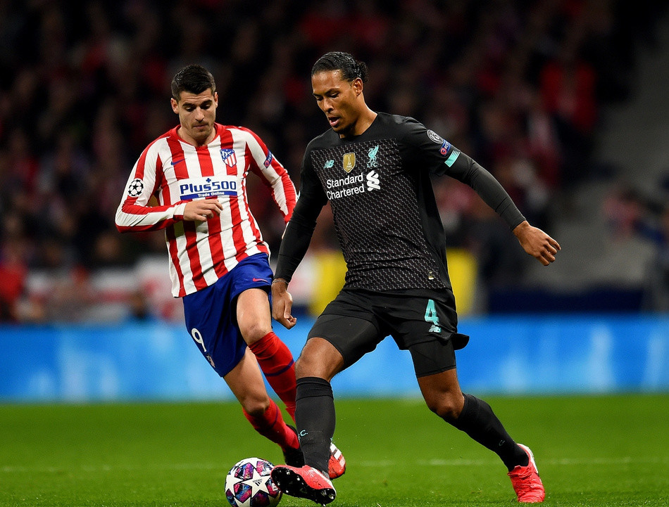 上海申花训练开放日，今晚单刀错失引欢呼，欧冠在即，心理建设被强调(实况足球守门员出击)